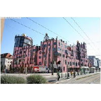 Hundertwasser-Magdeburg-ACTIONFOTO24-de_003.jpg