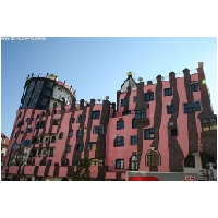 Hundertwasser-Magdeburg-ACTIONFOTO24-de_004.jpg